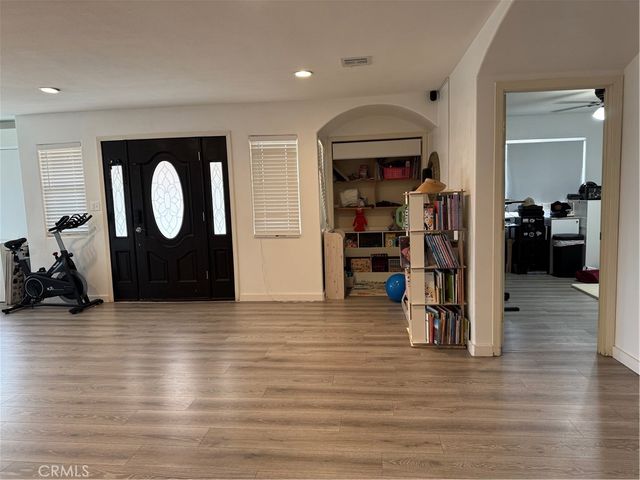 9116 Fuchsia, California City, CA 93505