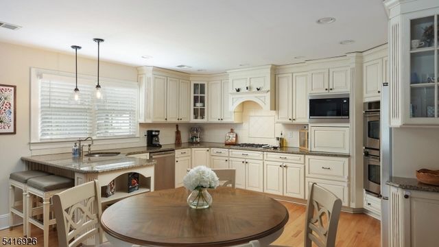 133 Columbia Ave, Cranford Twp., NJ 07016