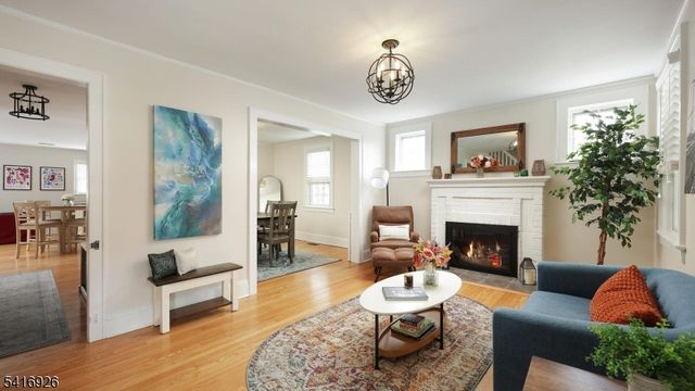 133 Columbia Ave, Cranford Twp., NJ 07016