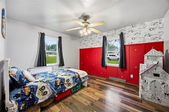 807 40th Street SE, Cedar Rapids, IA 52403