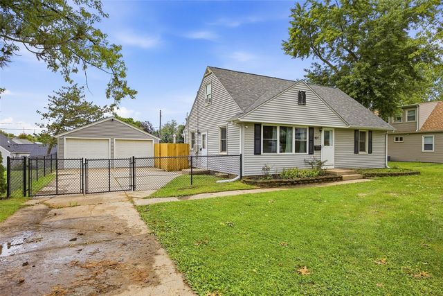 807 40th Street SE, Cedar Rapids, IA 52403