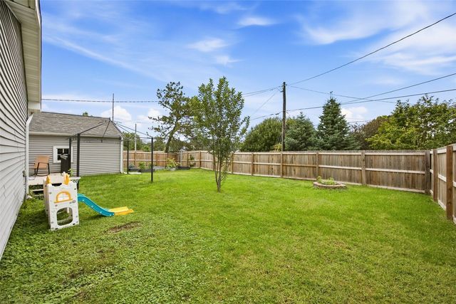 807 40th Street SE, Cedar Rapids, IA 52403