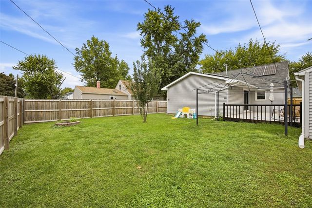 807 40th Street SE, Cedar Rapids, IA 52403