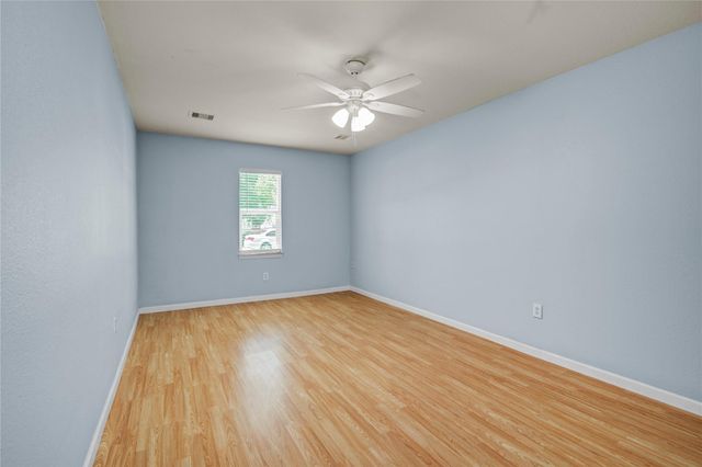 8921 Oak Knoll Lane, Houston, TX 77078
