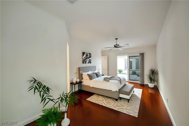 2585 Portsmouth Creek Avenue, Henderson, NV 89052