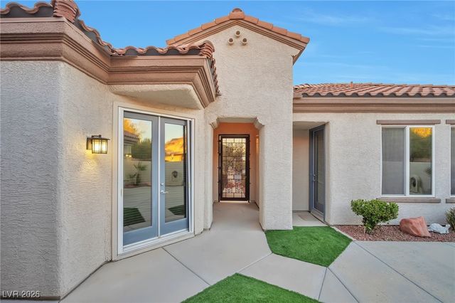 2585 Portsmouth Creek Avenue, Henderson, NV 89052