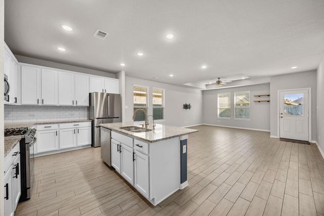 8315 Divot Trace, Fulshear, TX 77441