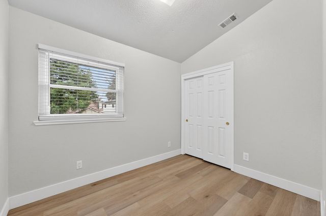 8304 Oakenshield Cir, Antelope, CA 95843