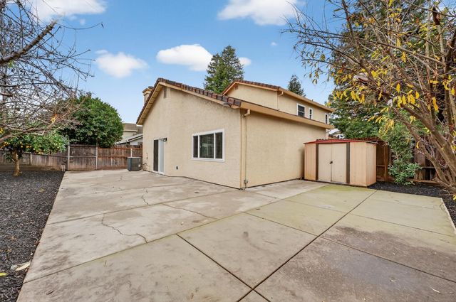 8304 Oakenshield Cir, Antelope, CA 95843