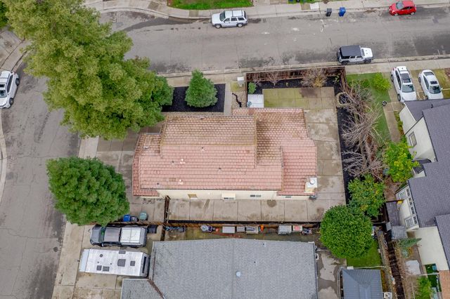 8304 Oakenshield Cir, Antelope, CA 95843