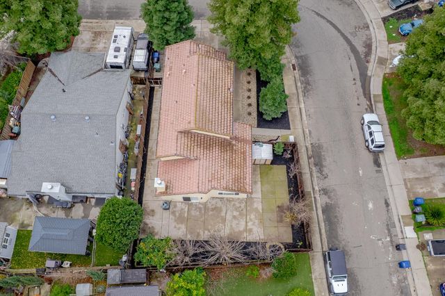 8304 Oakenshield Cir, Antelope, CA 95843