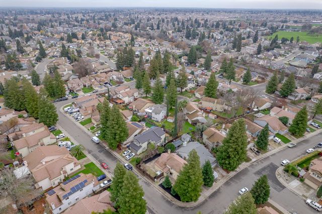 8304 Oakenshield Cir, Antelope, CA 95843