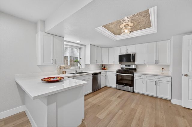 8304 Oakenshield Cir, Antelope, CA 95843