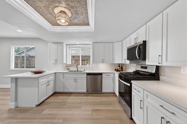 8304 Oakenshield Cir, Antelope, CA 95843