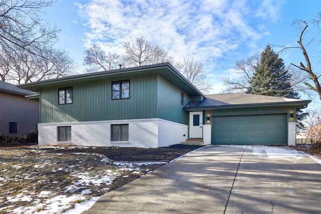 1106 SE Rio Drive, Ankeny, IA 50021