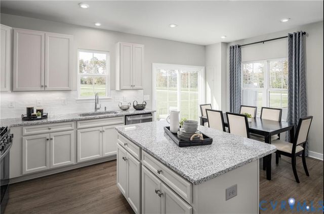 10607 Pink Lilly Ln, Chester, VA 23831