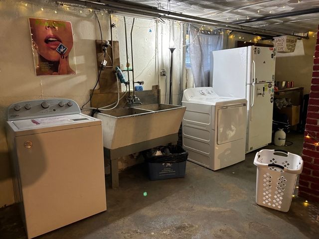 18 Caltha 0, Boston, MA 02135