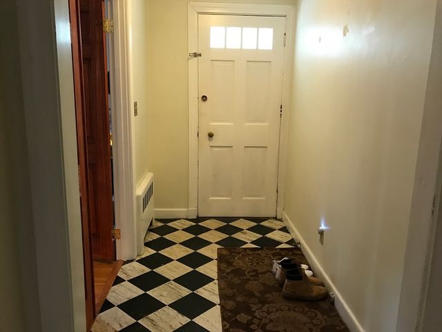 18 Caltha 0, Boston, MA 02135