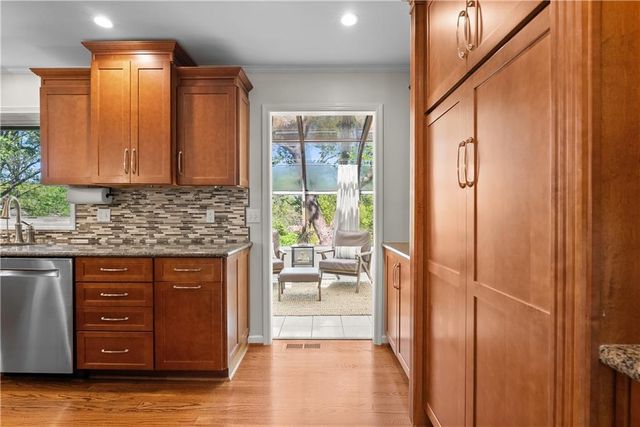 2300 W 103rd Terrace, Leawood, KS 66206