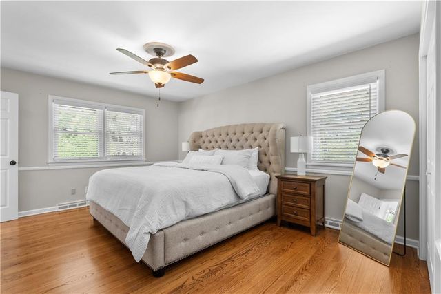2300 W 103rd Terrace, Leawood, KS 66206