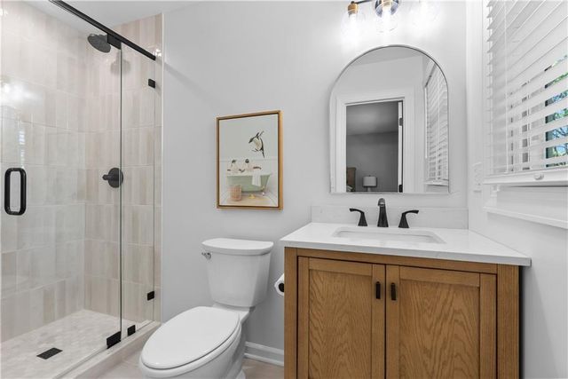 2300 W 103rd Terrace, Leawood, KS 66206