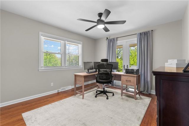 2300 W 103rd Terrace, Leawood, KS 66206