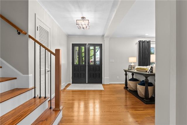 2300 W 103rd Terrace, Leawood, KS 66206