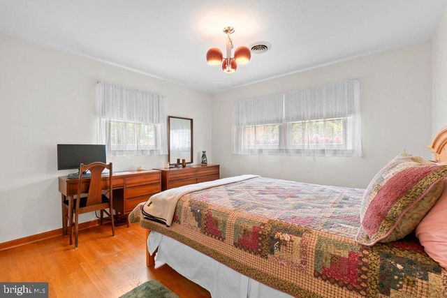3118 GREENWAY DR, Ellicott City, MD 21042