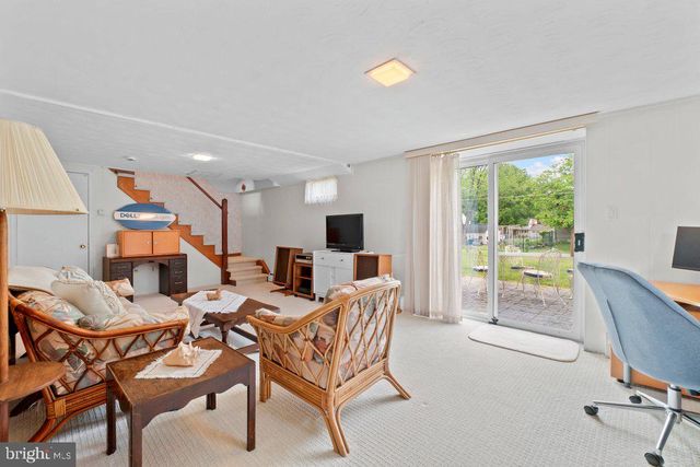 3118 GREENWAY DR, Ellicott City, MD 21042