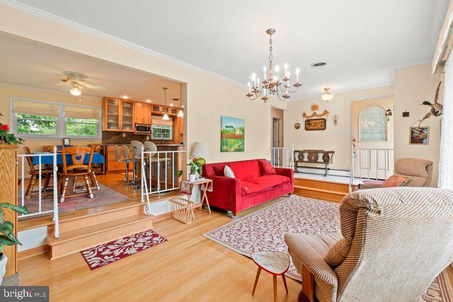 3118 GREENWAY DR, Ellicott City, MD 21042