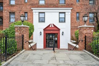 138 71st Street F15, Brooklyn, NY 11209