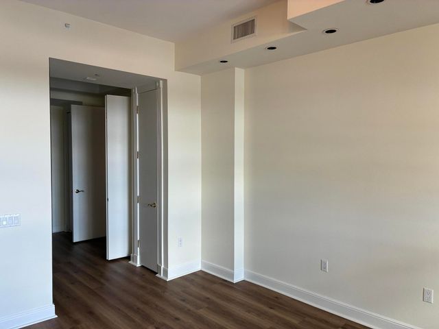 1230 Hillsboro Mile 308, Hillsboro Beach, FL 33062