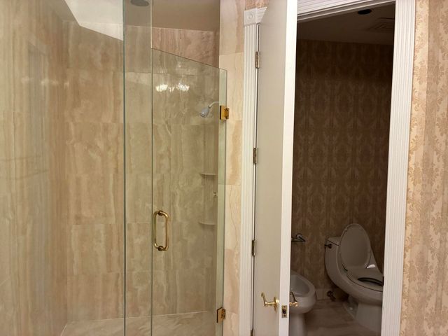 1230 Hillsboro Mile 308, Hillsboro Beach, FL 33062