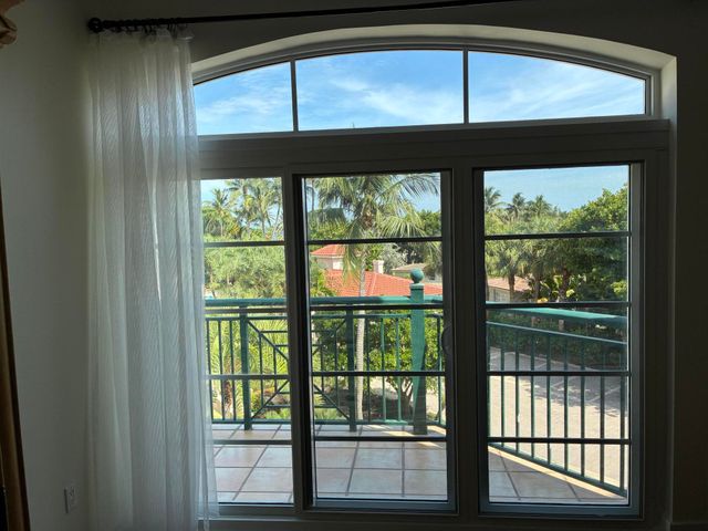 1230 Hillsboro Mile 308, Hillsboro Beach, FL 33062