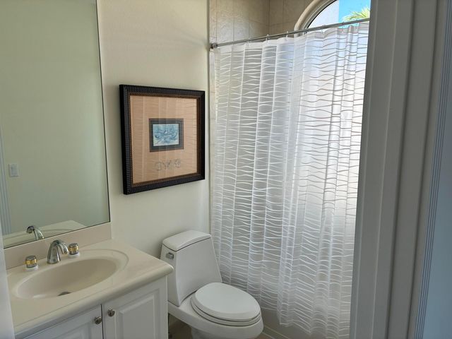 1230 Hillsboro Mile 308, Hillsboro Beach, FL 33062