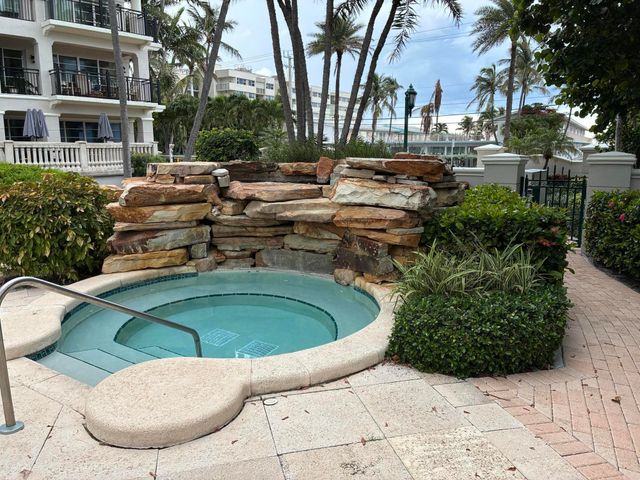 1230 Hillsboro Mile 308, Hillsboro Beach, FL 33062