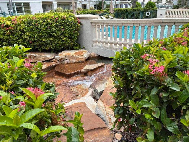 1230 Hillsboro Mile 308, Hillsboro Beach, FL 33062
