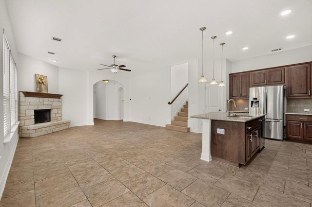 105 Martino TRL, Georgetown, TX 78628