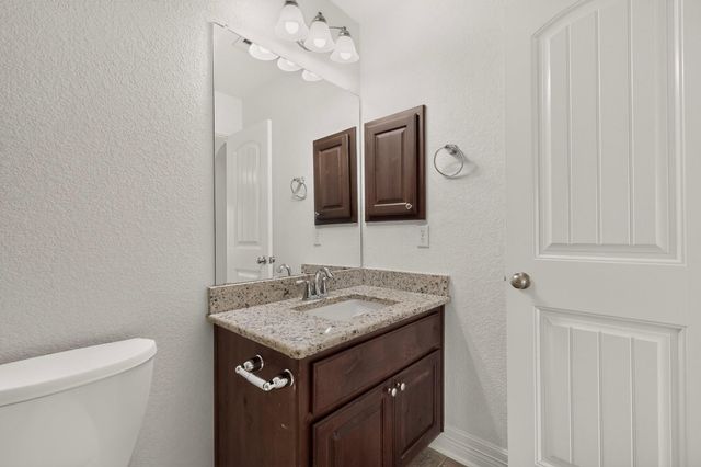 105 Martino TRL, Georgetown, TX 78628