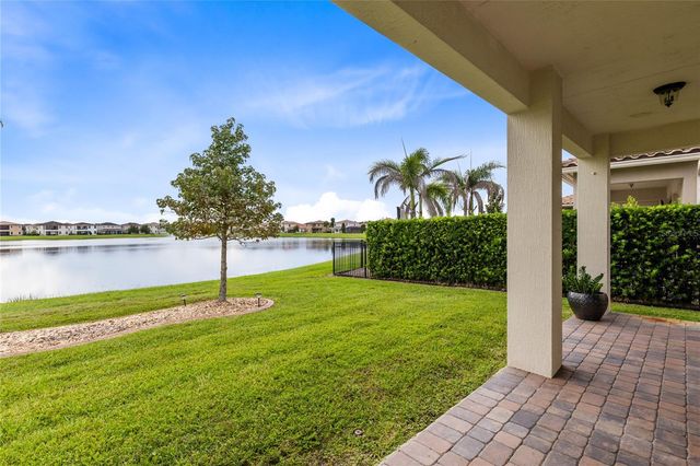10478 STAPELEY DRIVE, Orlando, FL 32832