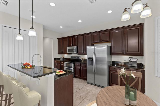 10478 STAPELEY DRIVE, Orlando, FL 32832