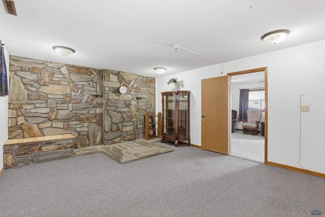 7205 TIMBERLINE RD, Black Hawk, SD 57718