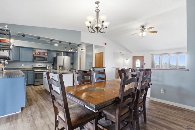 7205 TIMBERLINE RD, Black Hawk, SD 57718