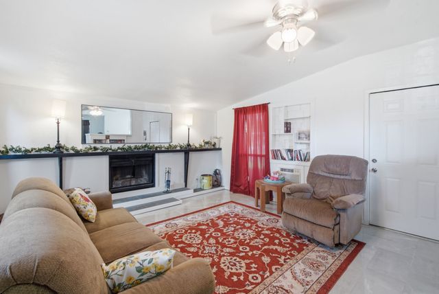 324 W Ross Avenue, De Leon, TX 76444
