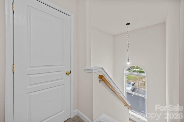2750 Avalon Loop Road, Charlotte, NC 28269