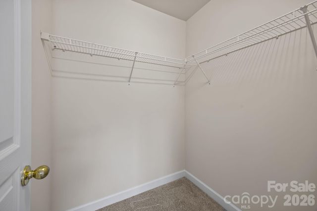 2750 Avalon Loop Road, Charlotte, NC 28269