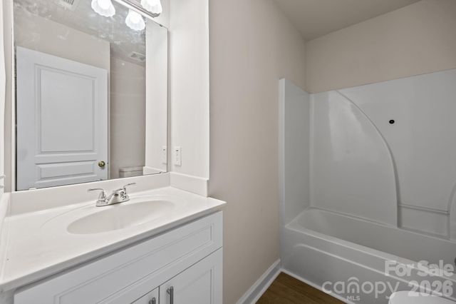 2750 Avalon Loop Road, Charlotte, NC 28269
