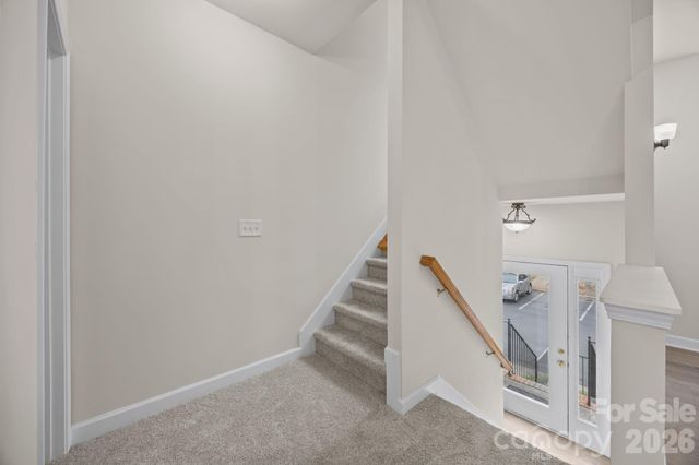 2750 Avalon Loop Road, Charlotte, NC 28269