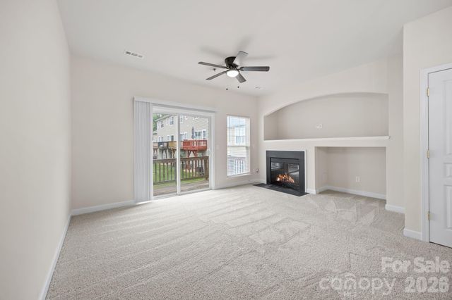 2750 Avalon Loop Road, Charlotte, NC 28269