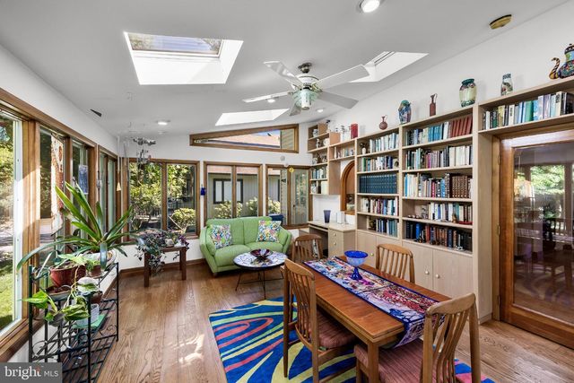 1024 BOBWHITE DR, Cherry Hill, NJ 08003